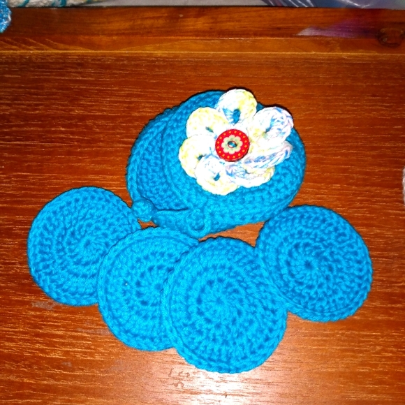 💠 Face Scrubbies & Holder Set of 4 Eco Friendly Crochet HANDCRAFTED - Picture 2 of 10